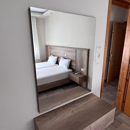 Hotel Filoxenia Néoi Póroi Luaran gambar