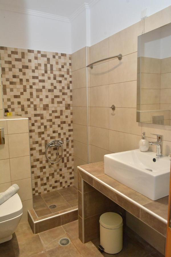 Hotel Filoxenia Néoi Póroi Luaran gambar