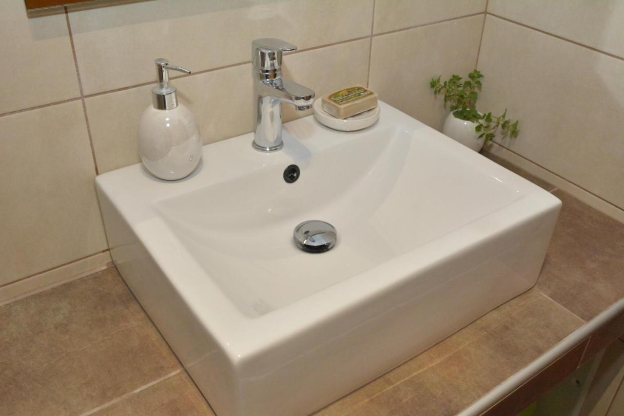 Hotel Filoxenia Néoi Póroi Luaran gambar