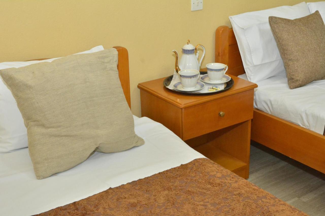 Hotel Filoxenia Néoi Póroi Luaran gambar